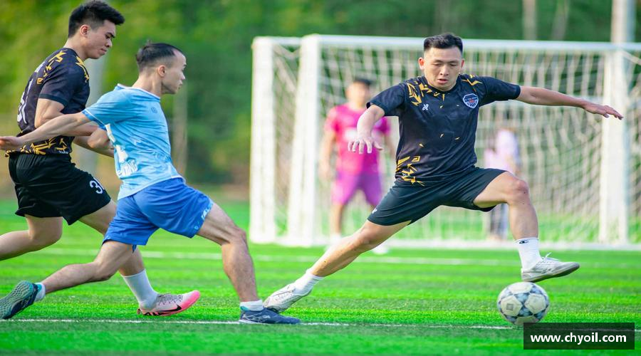 米兰体育官网永不言败，英雄始终在路上！